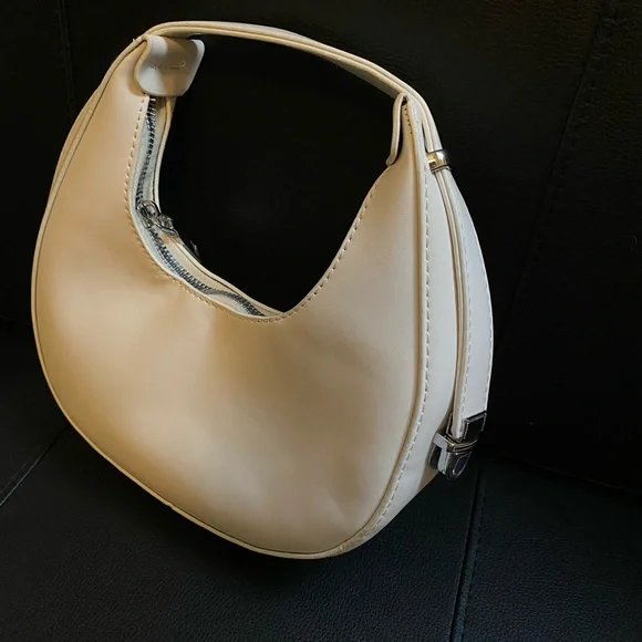 Half Moon Shoulder Bag White - Picture 2 of 3